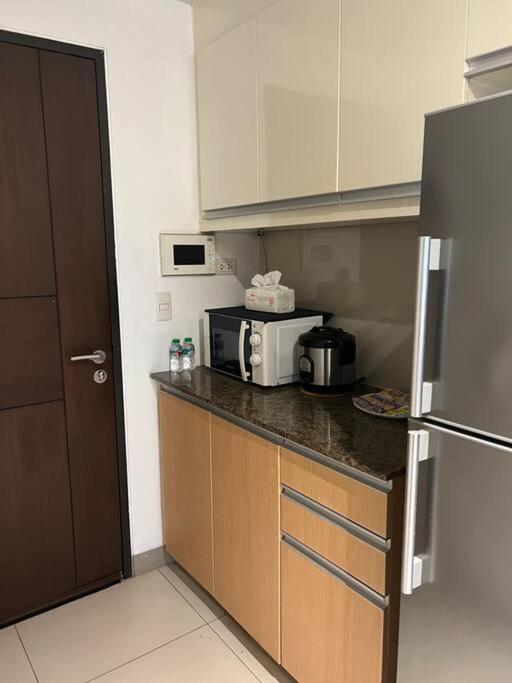 One Uptown Residences Bgc Taguig Exterior photo